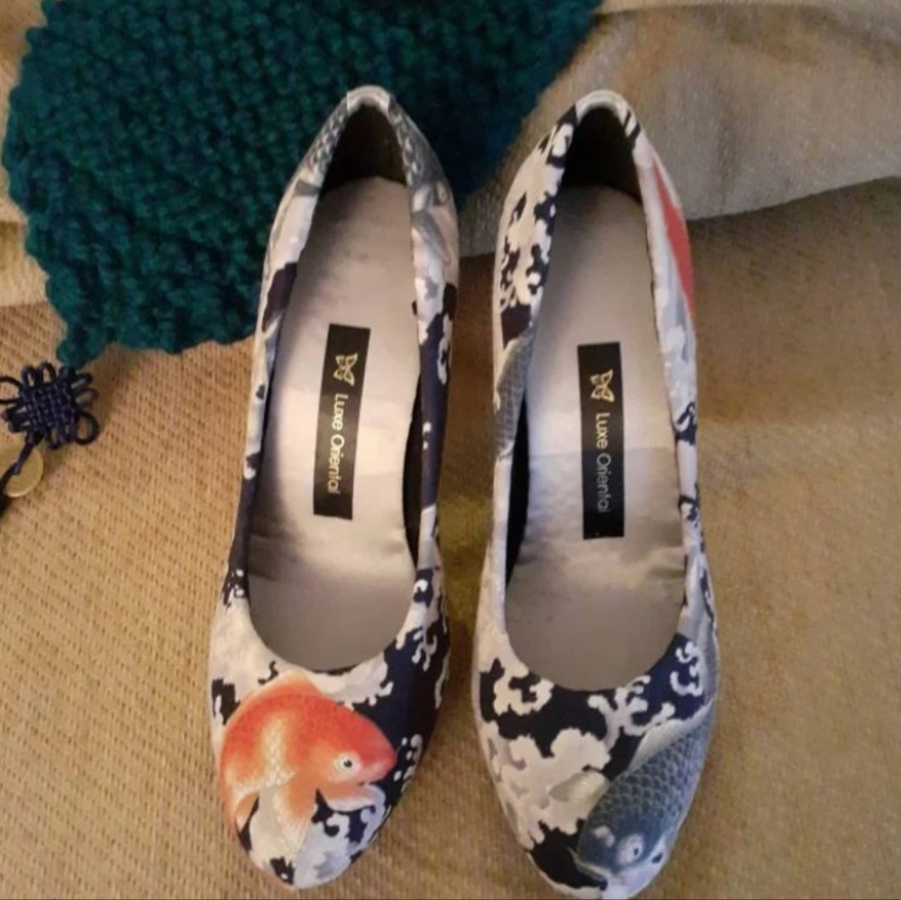 Platform 4" Heels, Oriental Koi Carp print Japanese cotton , SIZE  9US/7UK